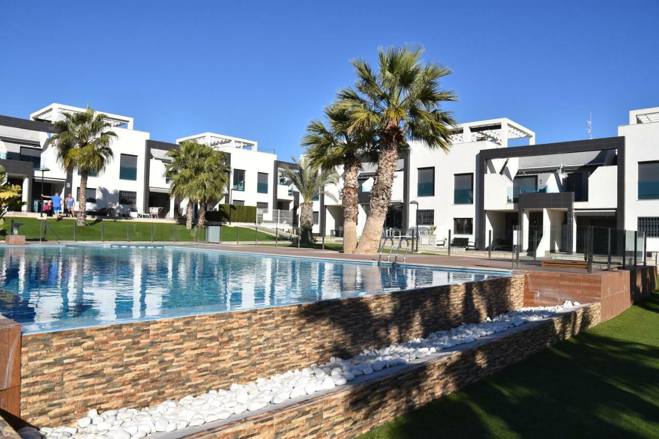 Penthouse Oasis Beach II La Zenia Lägenhet Dehesa de Campoamor  Exteriör bild