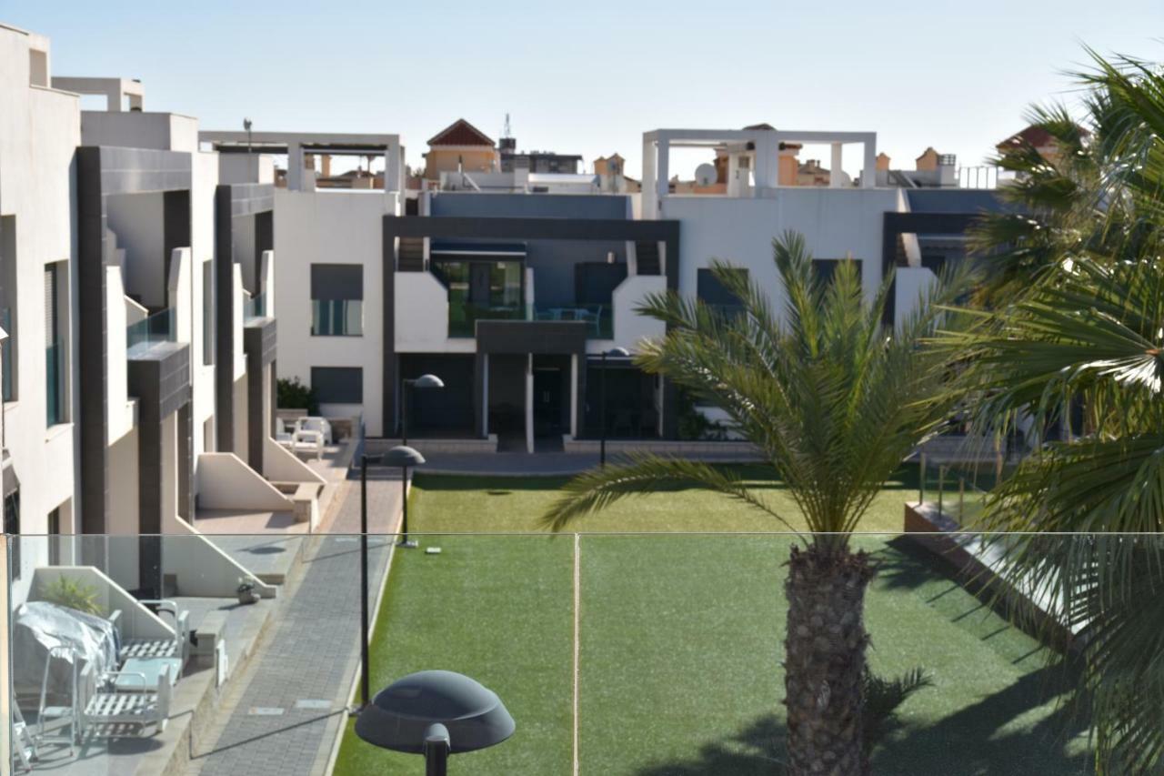 Penthouse Oasis Beach II La Zenia Lägenhet Dehesa de Campoamor  Exteriör bild